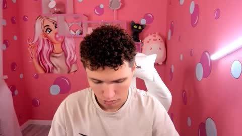 Jonny online show from October 12, 2025, 10:47 am