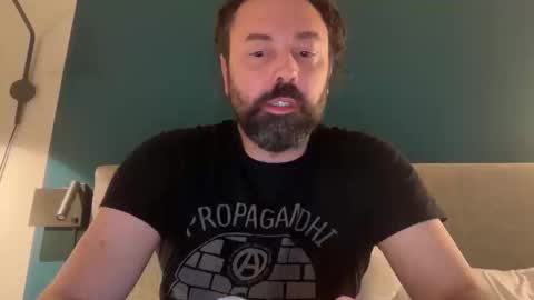 jonnyb9876 online show from February 1, 2026, 3:38 am