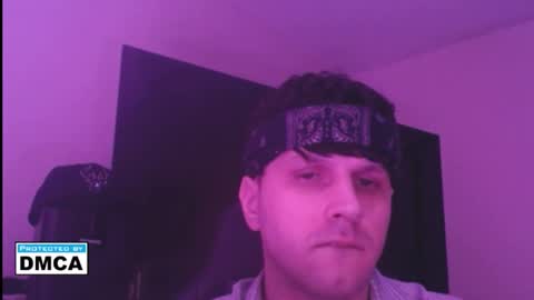 Snapshot of jonnybananas69 chatting on April 13, 2026, 4:40 am Jonny Bans online show from April 13, 2026, 4:40 am