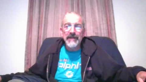 Snapshot of jony_five chatting on December 6, 2024, 2:46 am Jon online show from December 6, 2024, 2:46 am