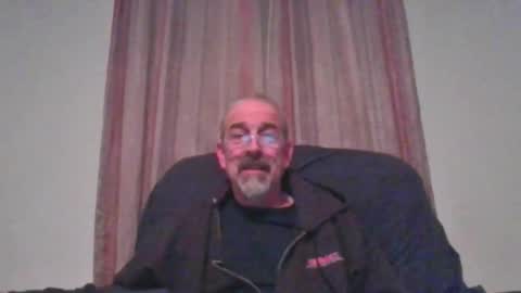 Snapshot of jony_five chatting on January 8, 2025, 2:35 am Jon online show from January 8, 2025, 2:35 am