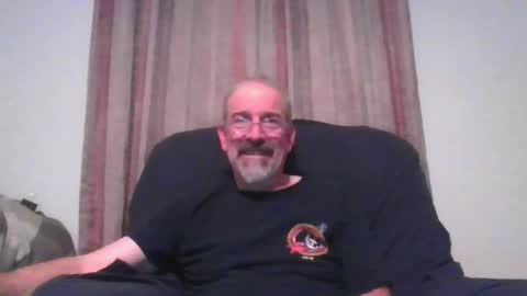Snapshot of jony_five chatting on January 10, 2025, 5:05 am Jon online show from January 10, 2025, 5:05 am