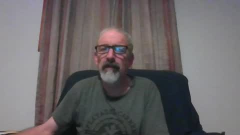 Snapshot of jony_five chatting on March 12, 2025, 2:52 am Jon online show from March 12, 2025, 2:52 am