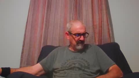 Snapshot of jony_five chatting on September 16, 2025, 12:44 am Jon online show from September 16, 2025, 12:44 am