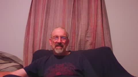 Snapshot of jony_five chatting on September 30, 2025, 2:05 am Jon online show from September 30, 2025, 2:05 am
