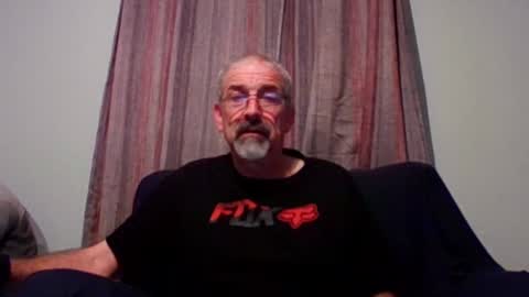 Snapshot of jony_five chatting on October 2, 2025, 1:34 am Jon online show from October 2, 2025, 1:34 am