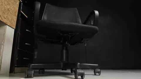 Snapshot of jordan33blake chatting on January 24, 2025, 12:52 pm jordan33blake online show from January 24, 2025, 12:52 pm