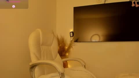 Snapshot of jordaniaa_ chatting on December 29, 2024, 8:22 am Megan  OF Jordaniaas online show from December 29, 2024, 8:22 am