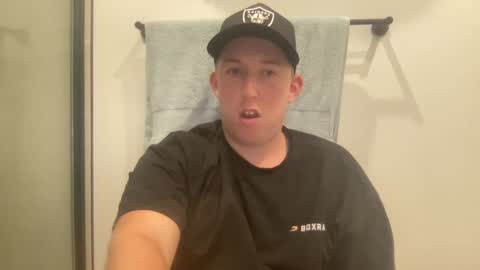 jorddiickzilla online show from December 26, 2024, 1:51 am