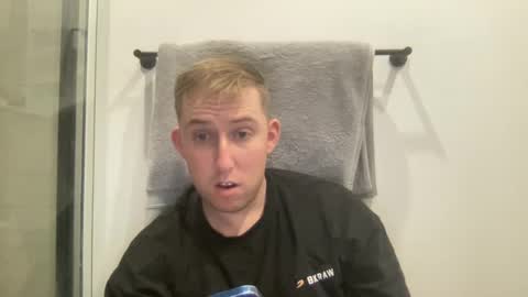 jorddiickzilla online show from February 11, 2025, 3:40 am