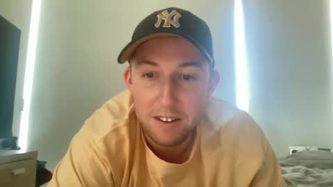 jorddiickzilla online show from January 15, 2026, 4:06 am