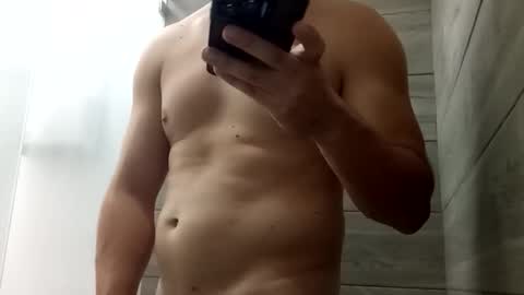 jorgelatino1919 online show from February 4, 2026, 3:56 am