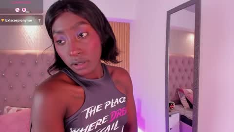 jorinde sexy online show from May 7, 2026, 4:40 am
