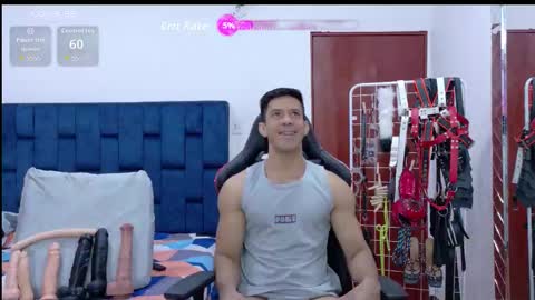 jose_rumbero91 online show from March 22, 2026, 11:24 am