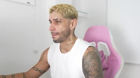 jose_wc online show from March 25, 2026, 4:29 am