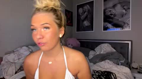 Snapshot of joselinehickss chatting on April 9, 2026, 7:47 am joselinehickss online show from April 9, 2026, 7:47 am