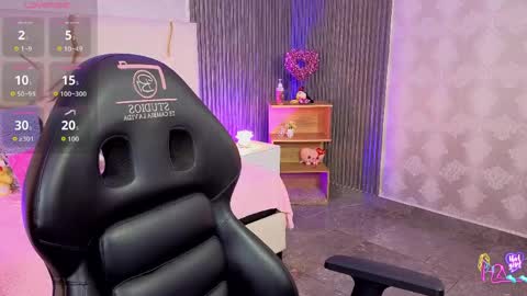 Joselyn  online show from May 24, 2026, 3:39 pm