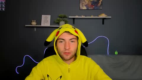 joseph_bear_ online show from September 18, 2025, 5:20 am