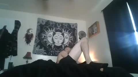 sissy josphine online show from October 29, 2025, 3:47 pm