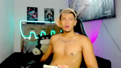 JOSH online show from November 2, 2025, 1:30 am