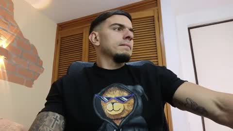 josh_miller01 online show from June 2, 2026, 3:25 pm