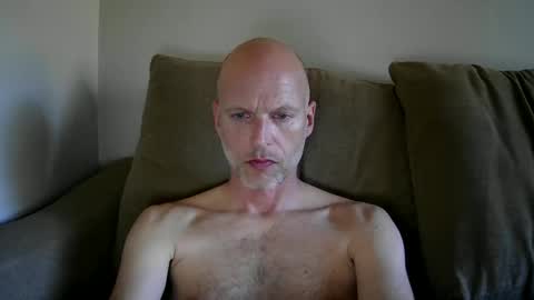Snapshot of joshking2017 chatting on December 8, 2024, 7:43 pm joshking2017 online show from December 8, 2024, 7:43 pm