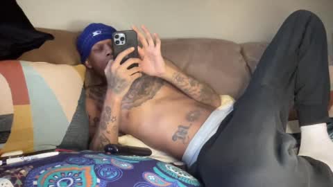 Snapshot of joshperrygoon chatting on December 28, 2024, 10:44 pm joshperrygoon online show from December 28, 2024, 10:44 pm