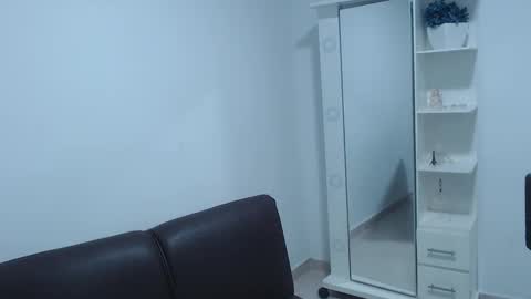 Snapshot of jositarousell chatting on February 2, 2025, 1:55 am Josita rousell INSTAGRAM majoestupy online show from February 2, 2025, 1:55 am