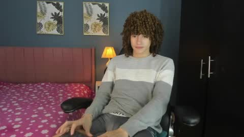 Snapshot of joss_shellby chatting on April 20, 2026, 4:21 pm joss_shellby online show from April 20, 2026, 4:21 pm