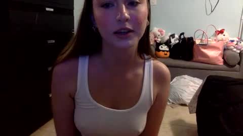 Snapshot of josswrld chatting on December 12, 2024, 1:10 am chloebxrry online show from December 12, 2024, 1:10 am