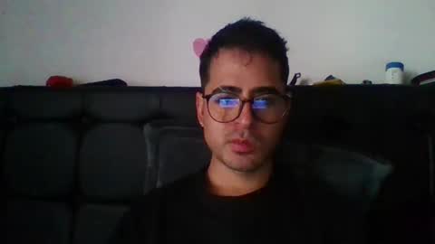 josux8 online show from February 23, 2026, 1:19 pm