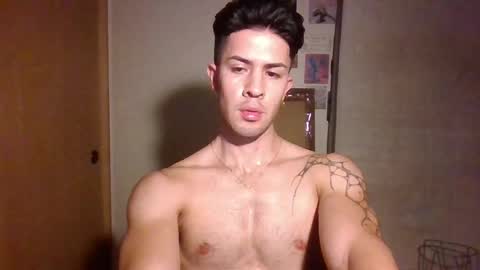 jotarojas1 online show from March 8, 2025, 6:10 am