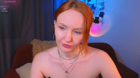 Snapshot of joyce_jones chatting on February 7, 2025, 7:17 pm joyce_jones online show from February 7, 2025, 7:17 pm
