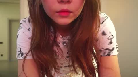 Snapshot of joycelynsiple chatting on November 17, 2025, 6:30 am Monica online show from November 17, 2025, 6:30 am