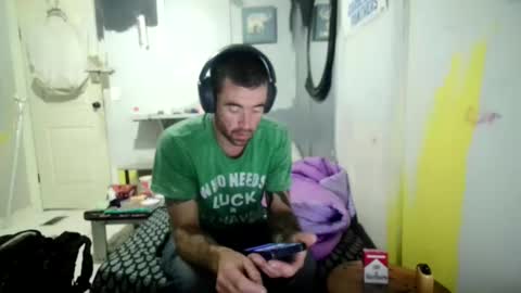 jrizzle1111 online show from January 17, 2025, 6:54 pm