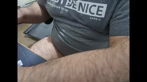 Snapshot of jschtb chatting on January 26, 2025, 8:36 am jschtb online show from January 26, 2025, 8:36 am