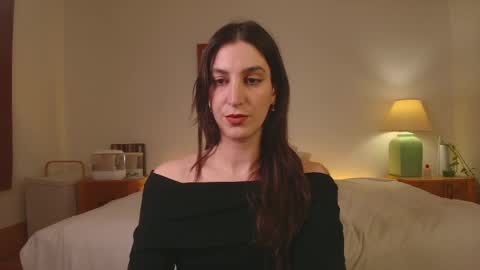 Jsmine  and sometimes Beaulooks online show from February 19, 2025, 9:14 pm