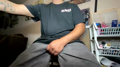 CarmelPapi93 online show from May 19, 2026, 5:03 am