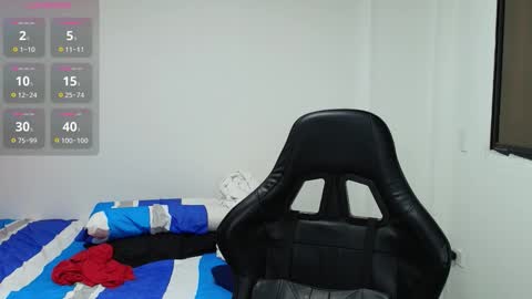 juan_gomez_1 online show from February 3, 2026, 9:58 am