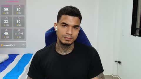 juan_gomez_1 online show from February 11, 2026, 1:21 am