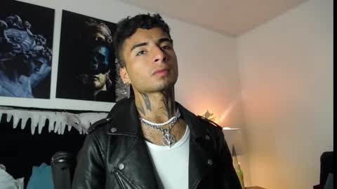 Juan online show from January 4, 2025, 2:14 am