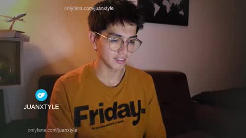 . online show from November 14, 2025, 7:12 pm