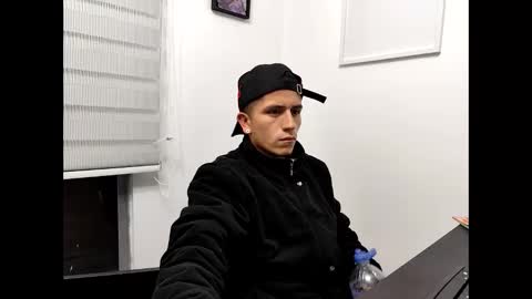 Snapshot of juanda9811 chatting on October 20, 2025, 5:52 am juanda9811 online show from October 20, 2025, 5:52 am