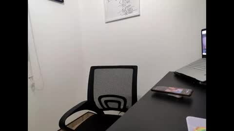 Snapshot of juanda9811 chatting on November 12, 2025, 5:52 am juanda9811 online show from November 12, 2025, 5:52 am