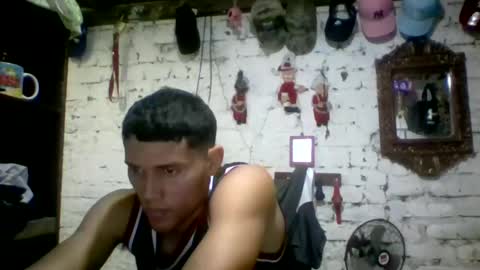 Snapshot of juandavid7261913970 chatting on November 1, 2025, 1:07 am juandavid7261913970 online show from November 1, 2025, 1:07 am