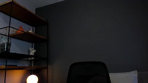 JUANDRES online show from October 9, 2025, 1:14 am