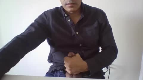 juanearth1 online show from March 26, 2026, 10:04 pm