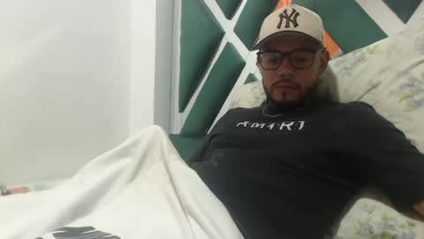 Snapshot of juanfe_style chatting on November 20, 2025, 1:06 am juanfe_style online show from November 20, 2025, 1:06 am