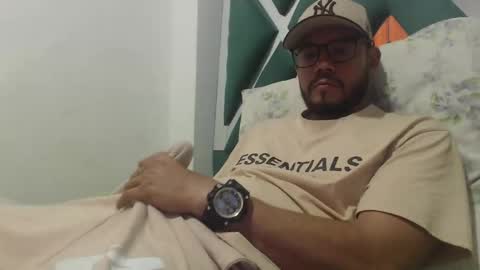 Snapshot of juanfe_style chatting on December 5, 2025, 3:48 am juanfe_style online show from December 5, 2025, 3:48 am