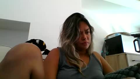 juanita_cw online show from October 10, 2025, 3:11 pm